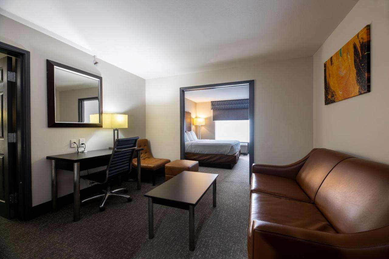 Wingate by Wyndham Atlanta Galleria/ Ballpark Smyrna Bagian luar foto