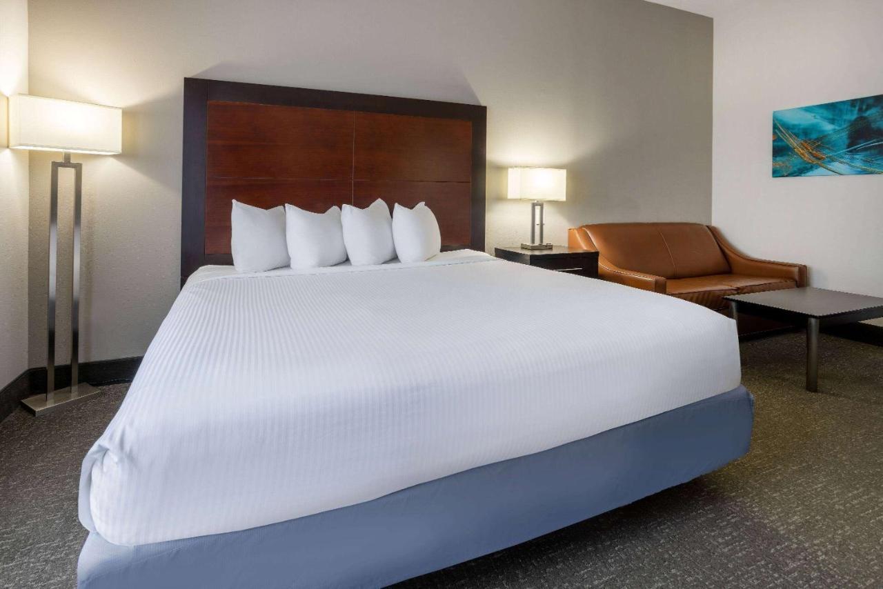 Wingate by Wyndham Atlanta Galleria/ Ballpark Smyrna Bagian luar foto