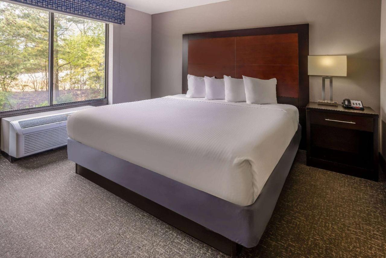 Wingate by Wyndham Atlanta Galleria/ Ballpark Smyrna Bagian luar foto